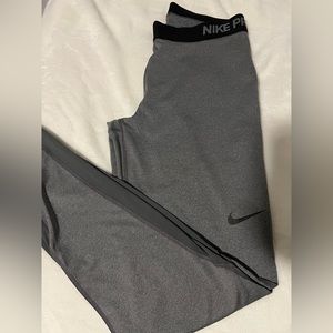 NIKE PRO leggings